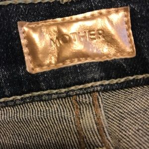 Mother denim hustler ankle fray